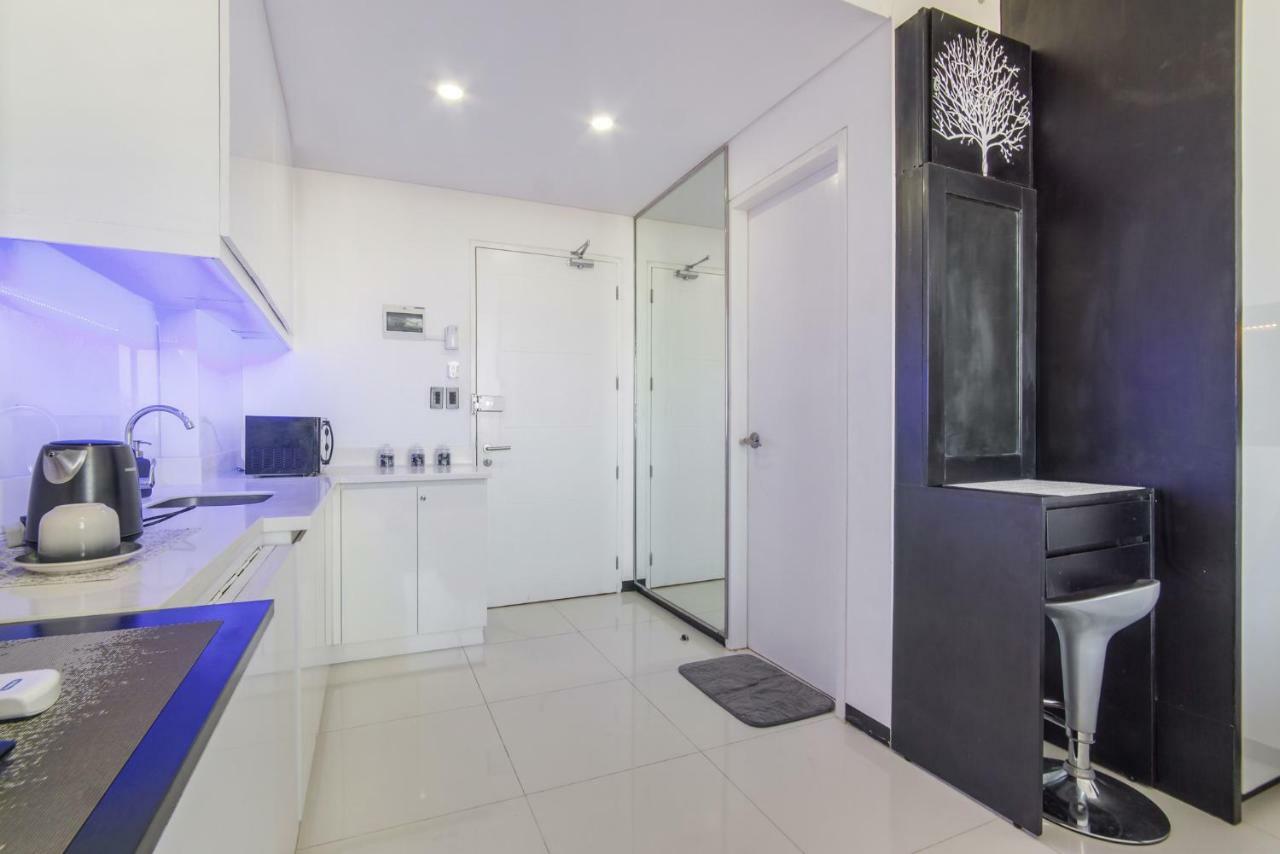 Free Netflix Condo Near It Park With 32-Inch Samsung Hdtv Cebu Dış mekan fotoğraf